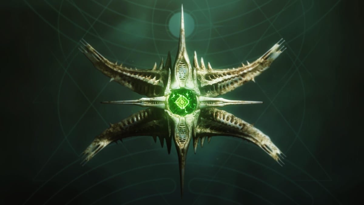 Immaru, Spectre de la Ruche, une coque d'os et un œil vert